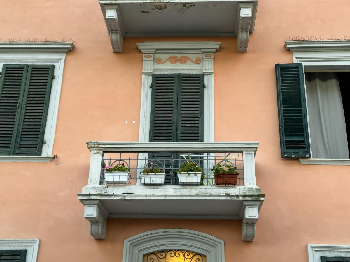 La Casa Di Eli Appartamenti Pisa Luaran gambar